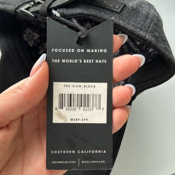 NWT Melin “The Icon” size CL - Picture 4 of 4